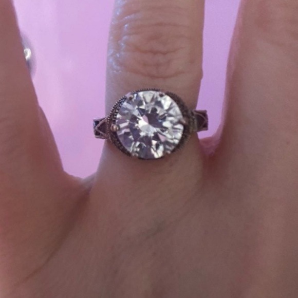 Antique reproduction ring - Picture 9 of 12